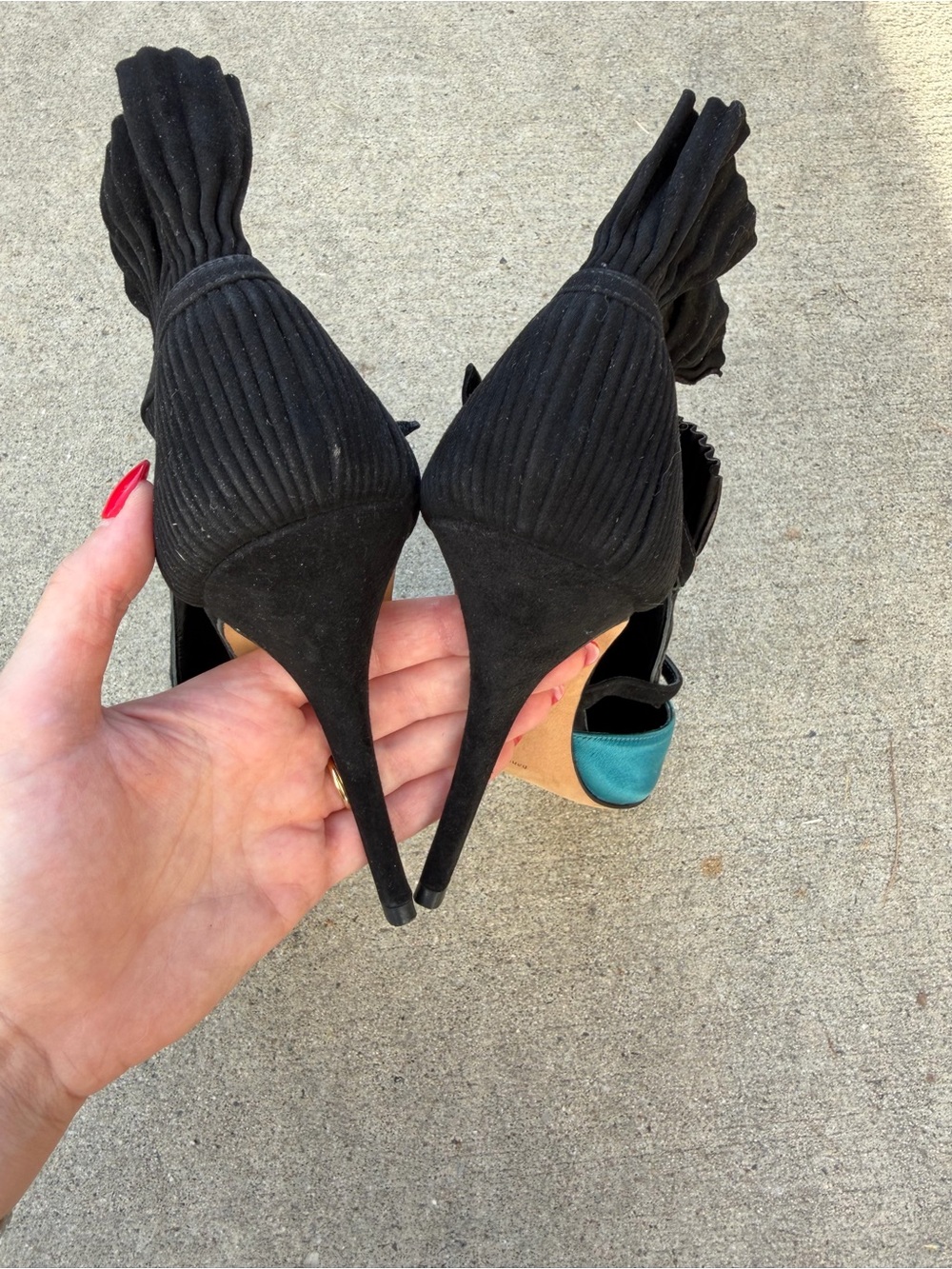 Vintage Rare Manolo Blahnik Black & Teal Silk Dramatic Stiletto Pumps - Picture 4 of 7